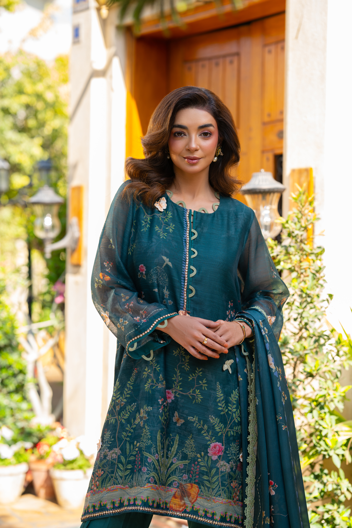 AMIRA